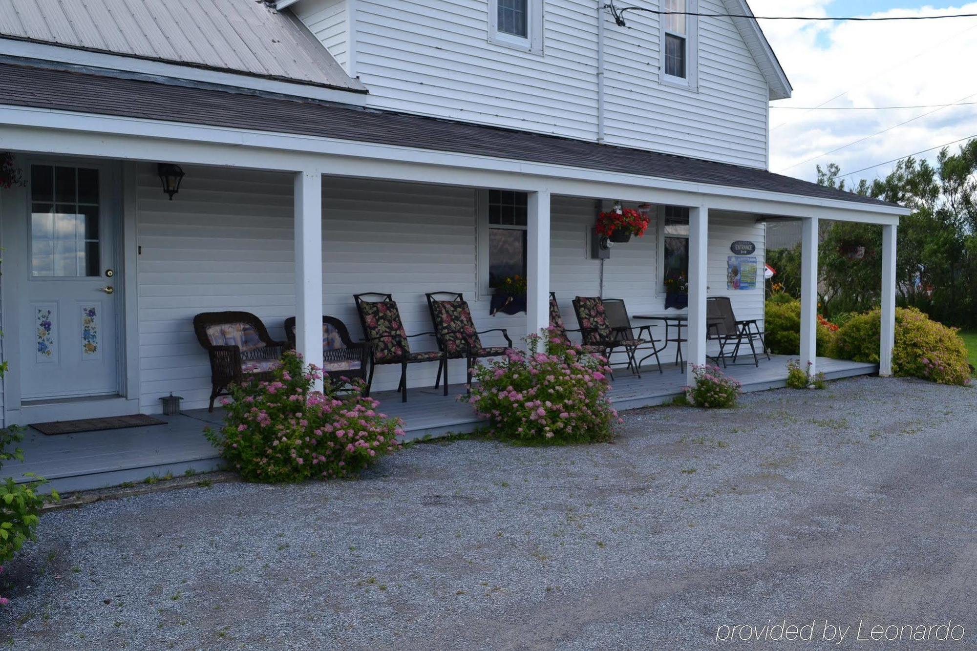 Moore'S Specialties Fundy Bay House Rental Gardner Creek Εξωτερικό φωτογραφία